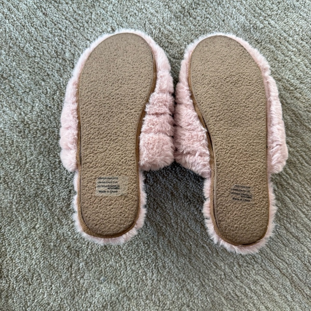Madewell • Quilted Scuff Slippers in Recycled Faux Fur Size 6. like new - Picture 5 of 13